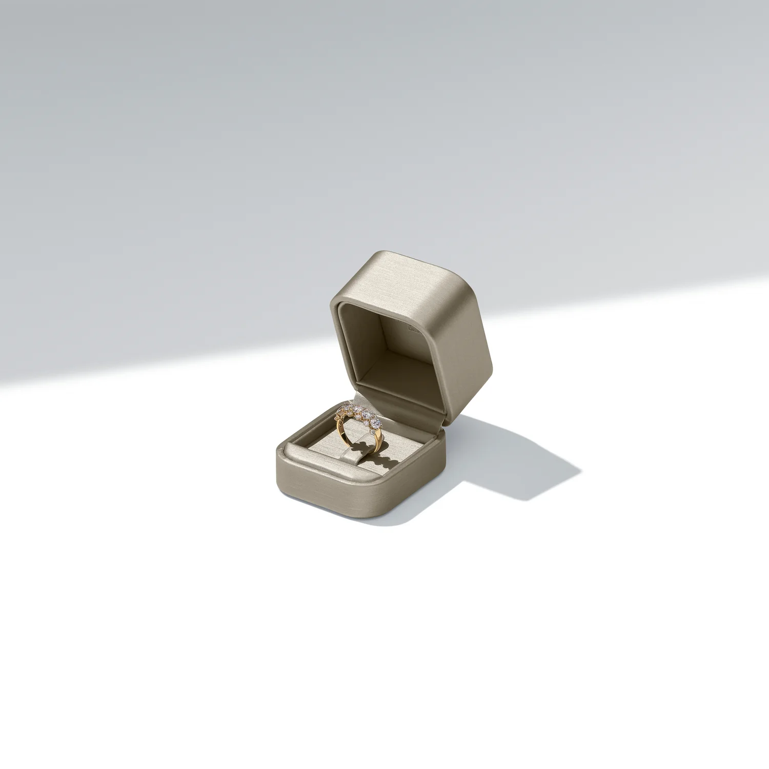 Ring Grace Ovale Solitaire - 14k Gelbgold oder Weißgold 1.00-3.00 ct TW G-H VS lab-grown Diamant - Image 12